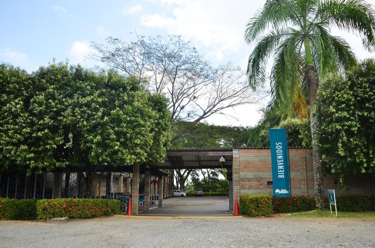 Hosteria Horizontes Caucasia Luaran gambar