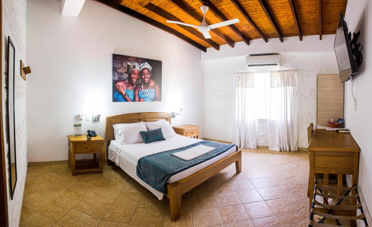 Hosteria Horizontes Caucasia Luaran gambar